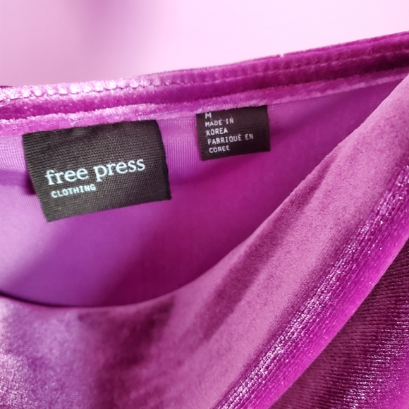 NWT Magenta Velvet Cami - Picture 3 of 6